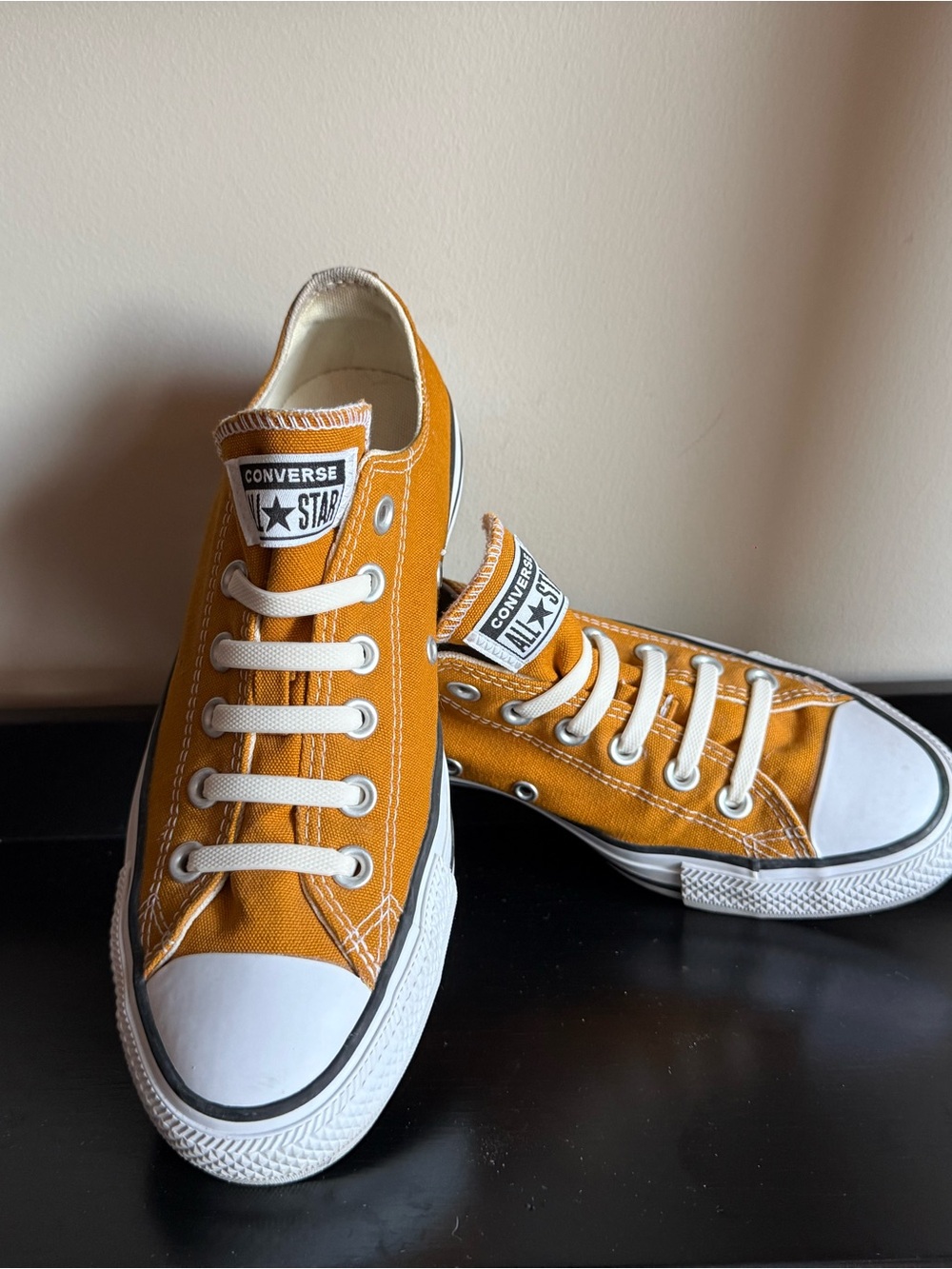 Converse All Star Mustard Gold Low Top Sneakers Women’s 8 Men’s 6